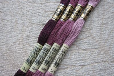 #154 Very Dark Grape.